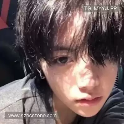 成菲笛